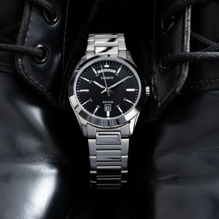 Casio MTP-1370D-1A1