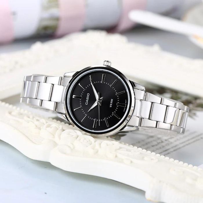 Casio LTP-1303D-1AVDF