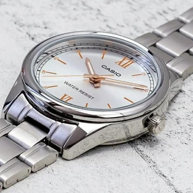 Casio LTP-V005D-7B2UDF